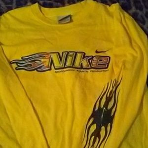 Nike boys long sleeve shirt